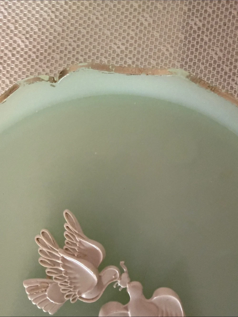 Vintage Avon Rapture Beauty Dust Container from 1960’s